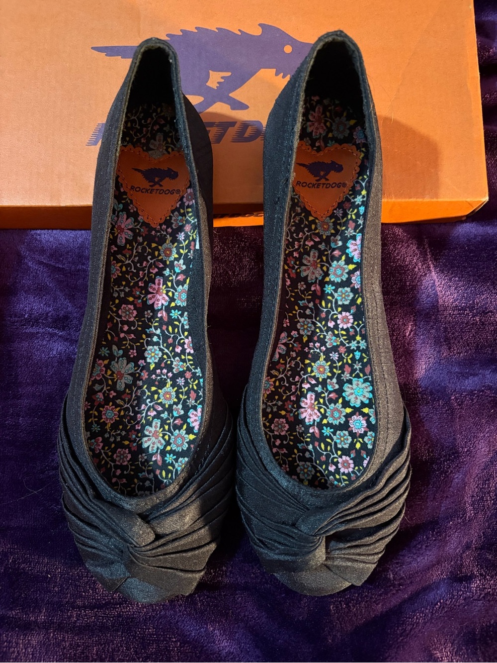 Rocket Dog Black Women's Knotted Ballet Flats